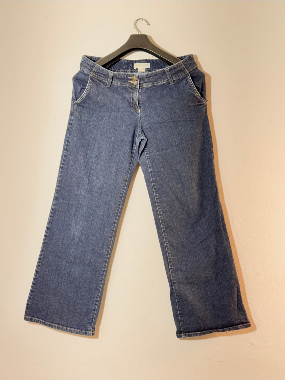 Michael Kors Wide-Leg Low Rise Jeans in Dark Blue Denim - Picture 2 of 7